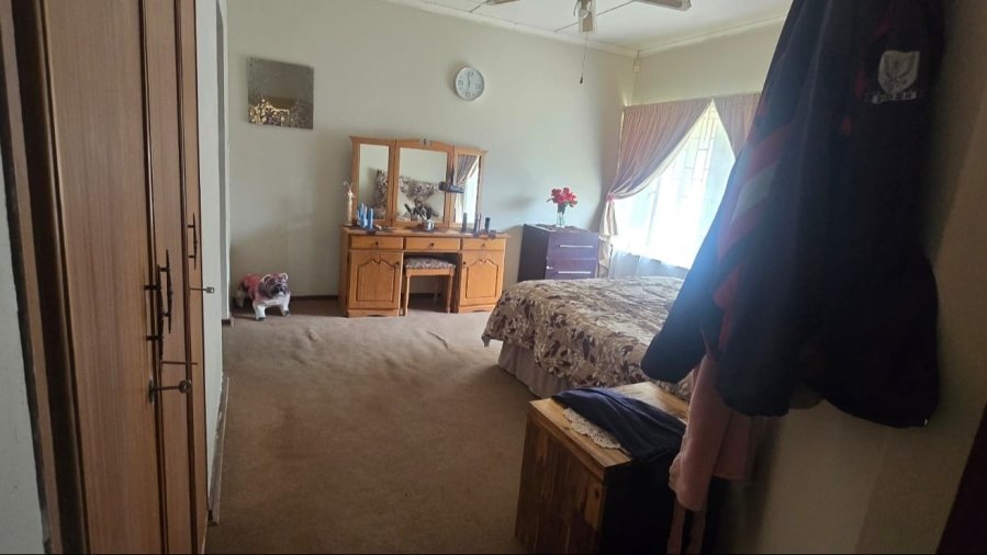 4 Bedroom Property for Sale in Koffiefontein Free State